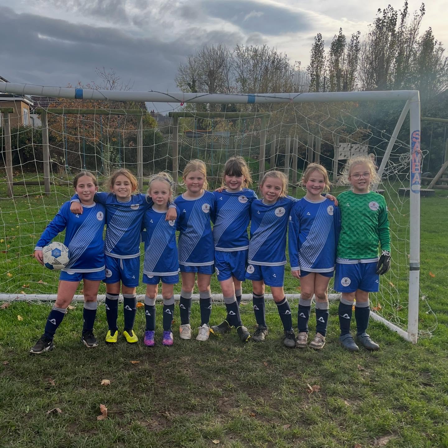 Our Y3/4 Girls Football Team have had a fantastic afternoon at the Neston Cluster Competition! Well played everybody ⚽️